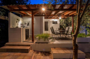 Charming House in Stari Grad